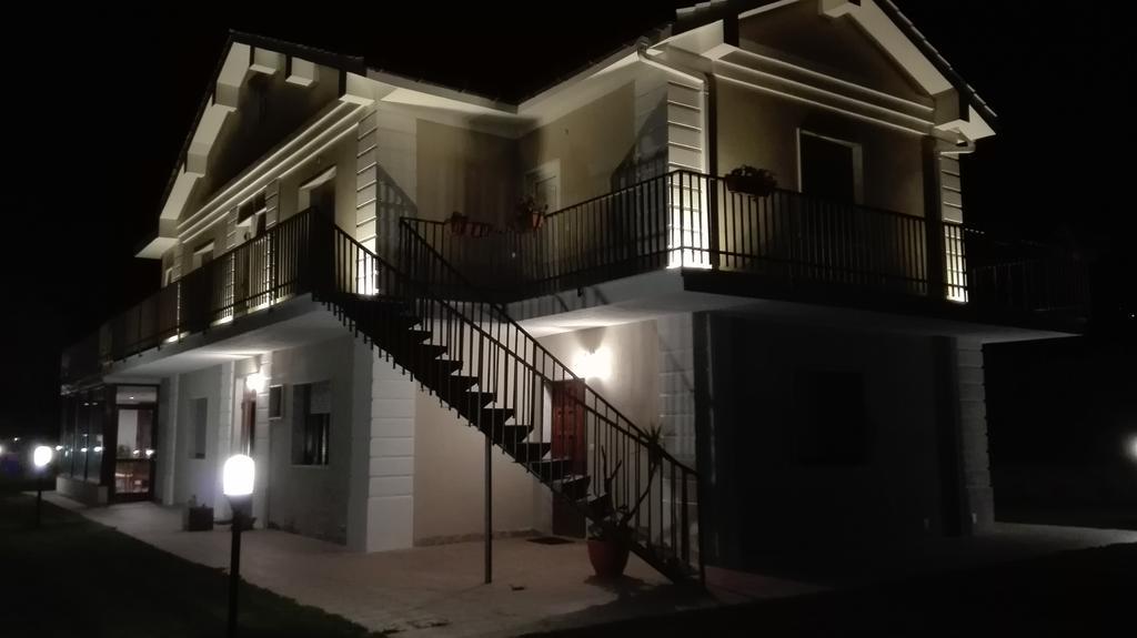 Guesthouse Il Ciliegio Sorbo Serpico Exterior foto